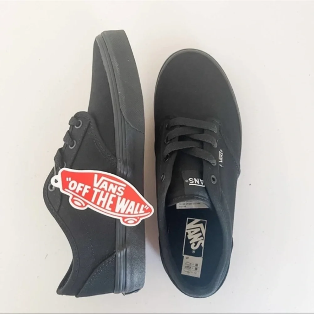 Vans Atwood Canvas Skate Shoes Sneakers Lace Up Black on Black‎ Youth Size 13.5